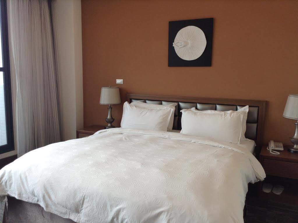 Watermark Hotel - Sizihwan Каосюн Екстериор снимка